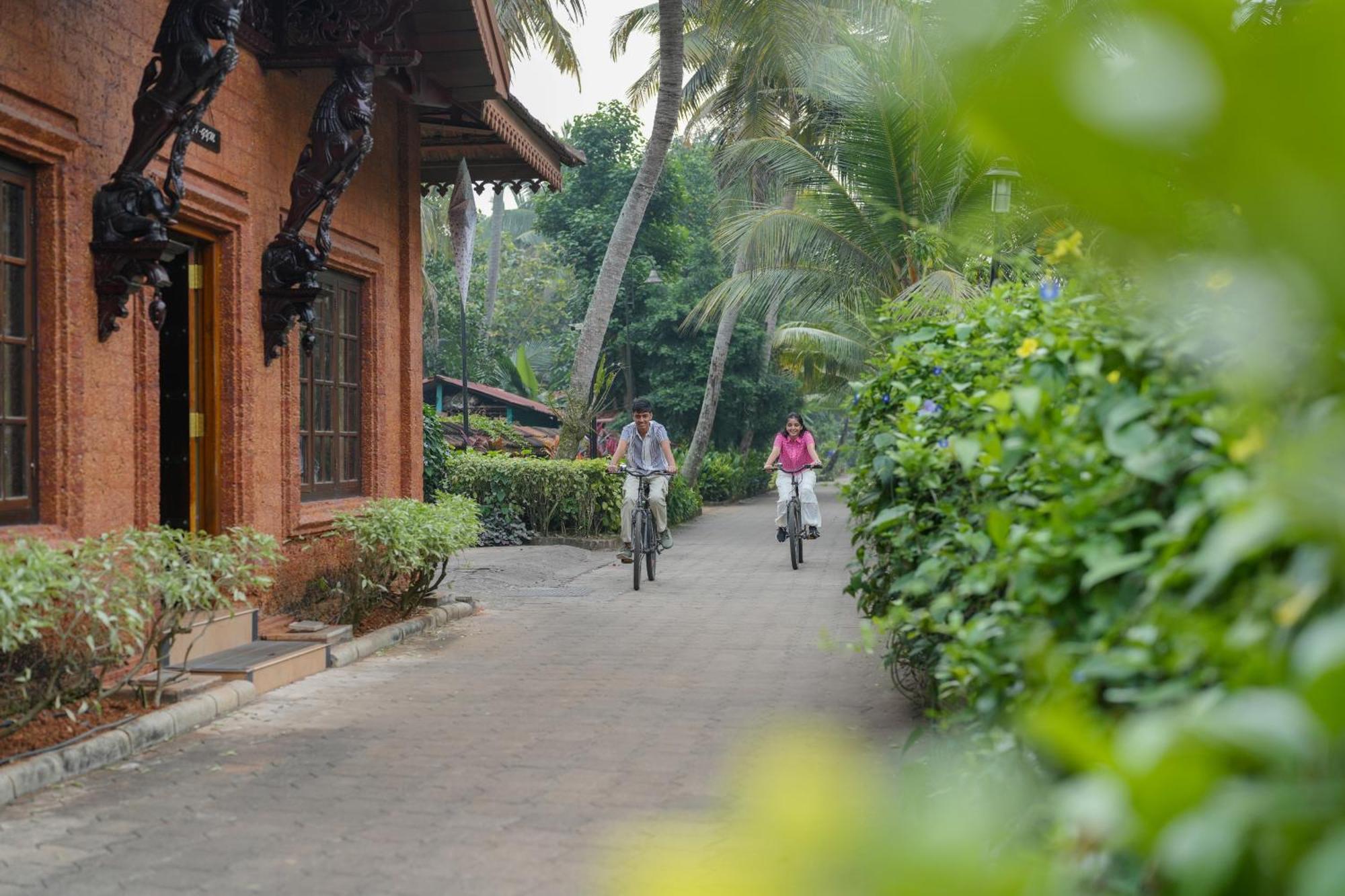 Lakesong Resort Kumarakom Exterior foto
